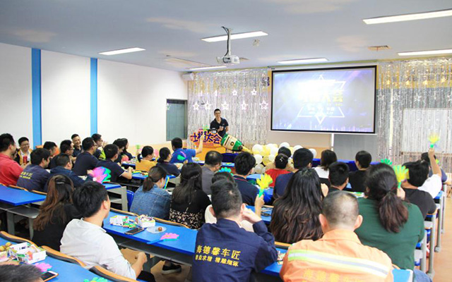 不吐不快，怼你嗨&mdash;&mdash;泰豪&middot;拉斯维加斯3499官网首届吐槽大会燃爆全场
