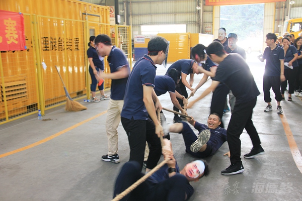 泰豪·拉斯维加斯3499官网2021年“聚力杯”拔河角逐08_副本.jpg